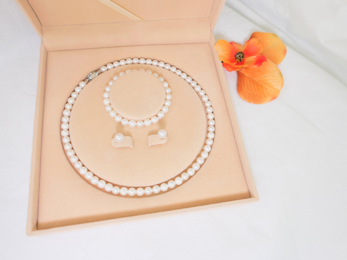 Classic Round Beaded Pearl 7mm Jewelry Set (Necklace, Bracelet, and Earrings)