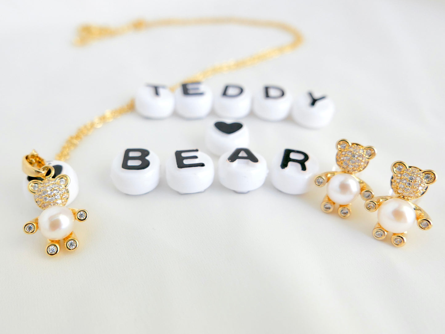 Teddy Bear Design Freshwater 5mm Pearl Jewelry Set (Necklace and Earrings)