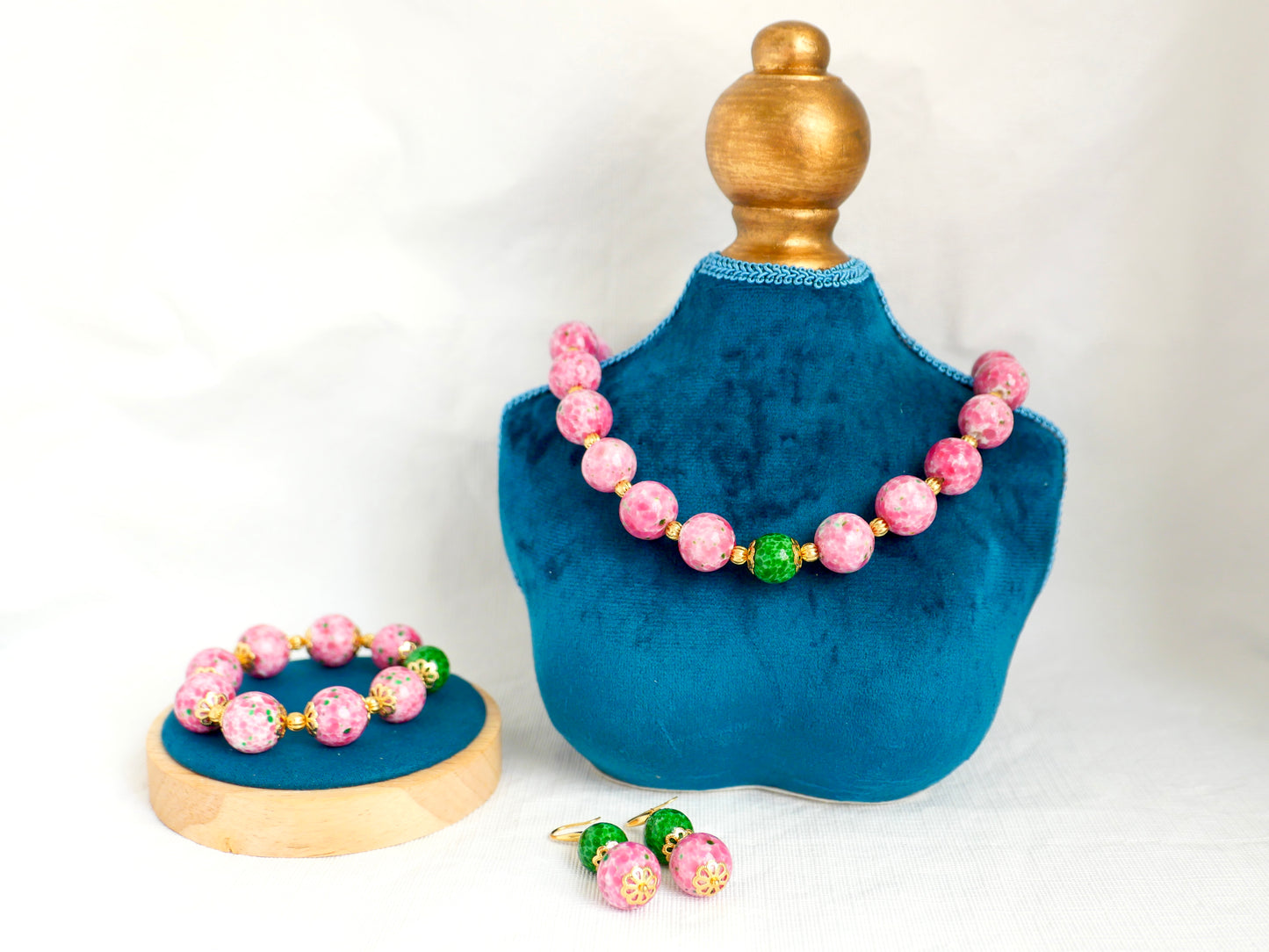 Elegant Handcrafted Pink and Green Mosaic Glass Bead Jewelry Set – Necklace, Bracelet, and Earrings